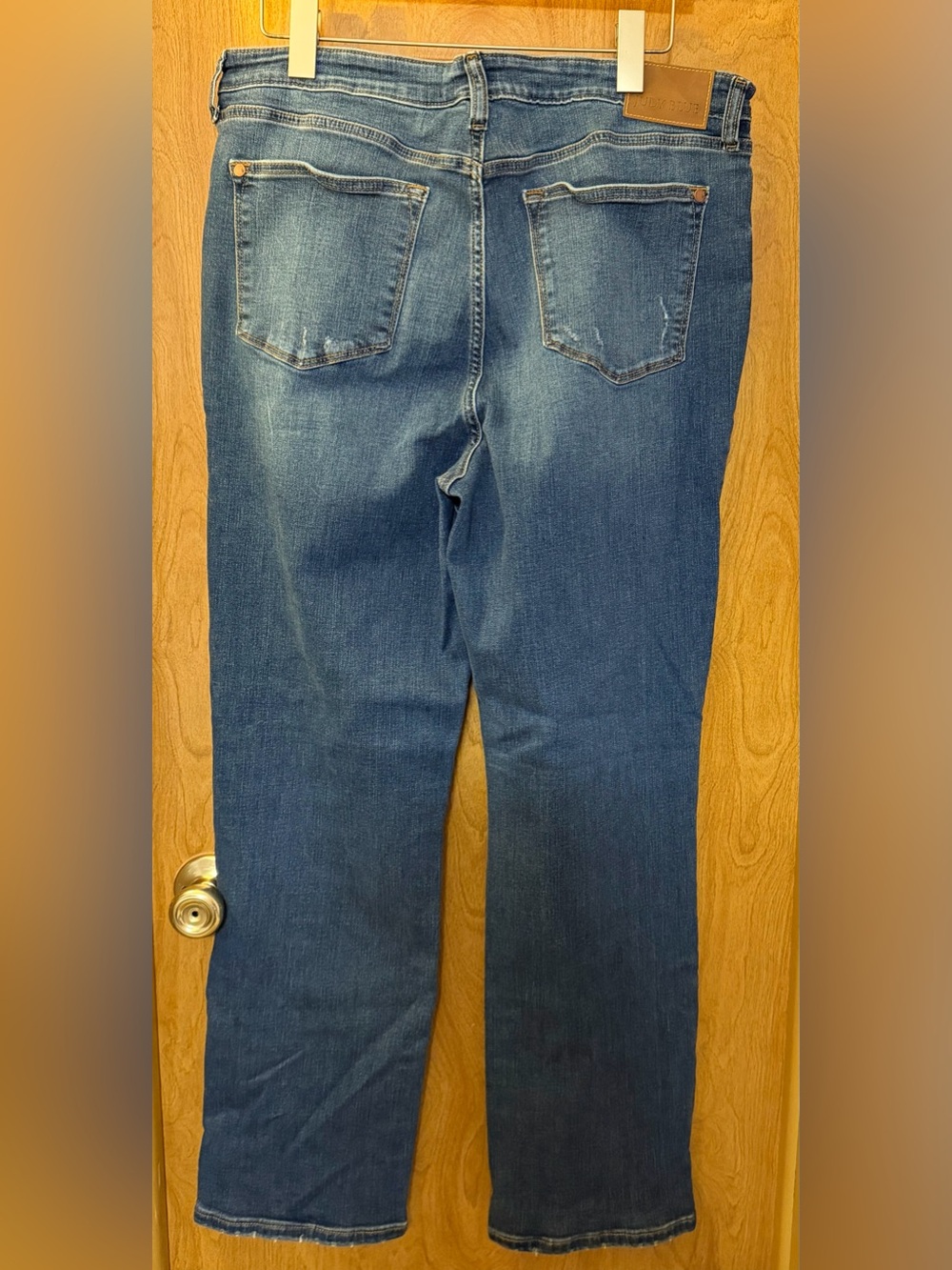 Judy Blue Straight Fit Denim Jeans Size 15/32 - Picture 2 of 6